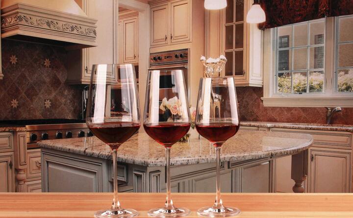 中國(guó)高腳杯產(chǎn)業(yè)網(wǎng)